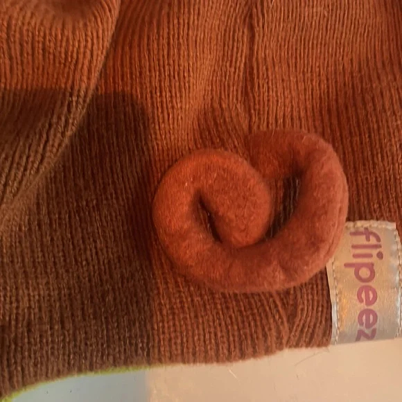 Flipeez Huggie monkey fun winter hat boys girls fleece knit beanie kids - Picture 15 of 16